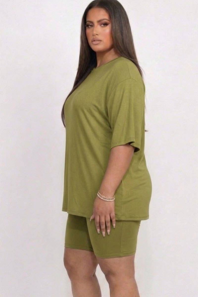 Plus Size Loose Fit Top & Bike Shorts Set
